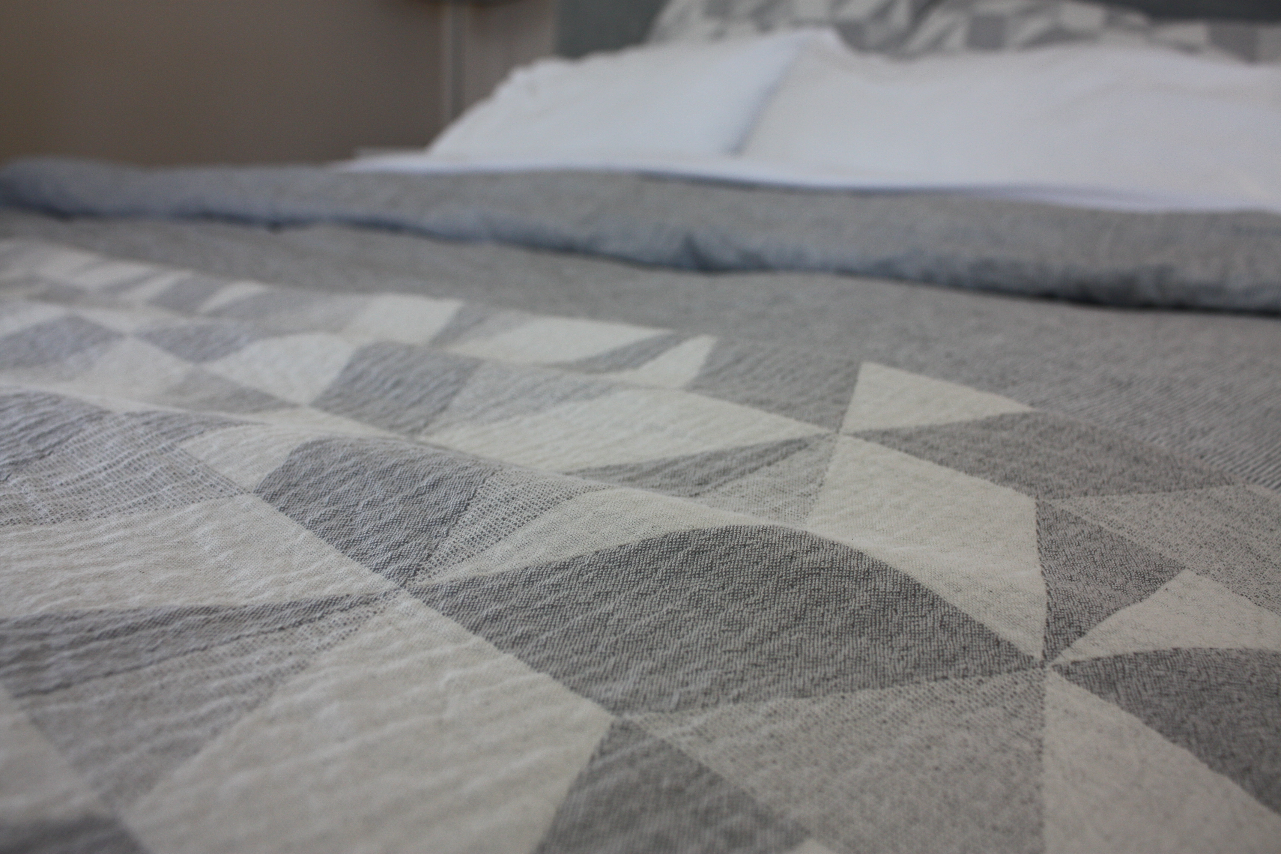 Organic Bedding with Coyuchi blanket close up- Felixinsidout
