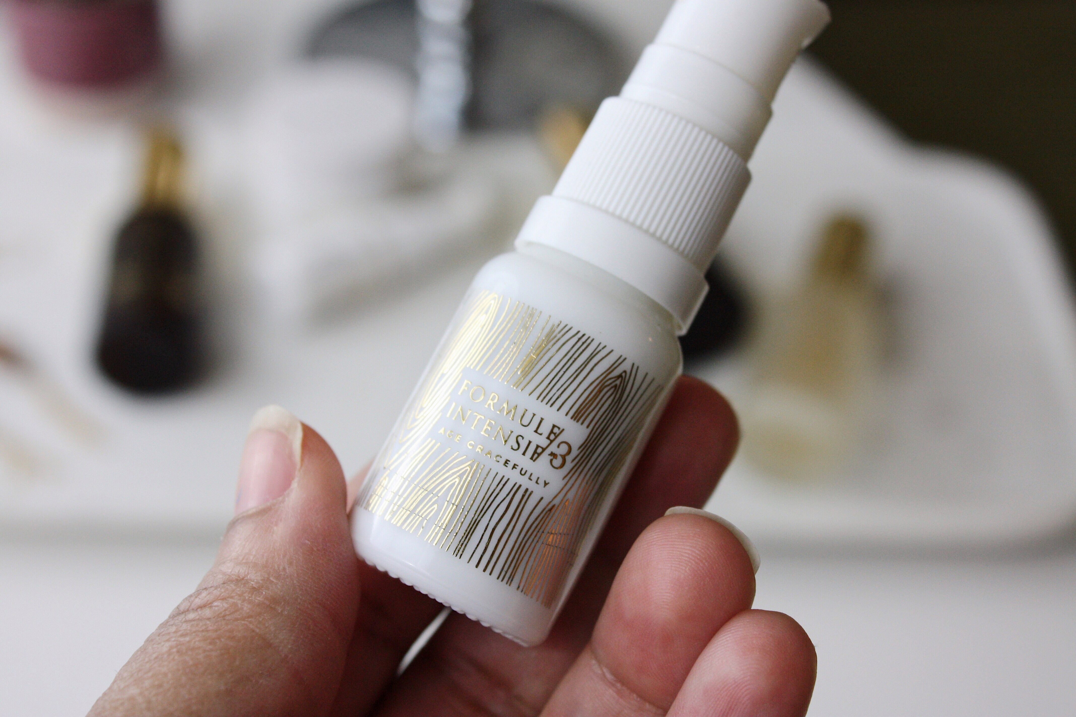 Wabi-Sabi Feature- Age Gracefully Serum in Hand- Felixinsideout