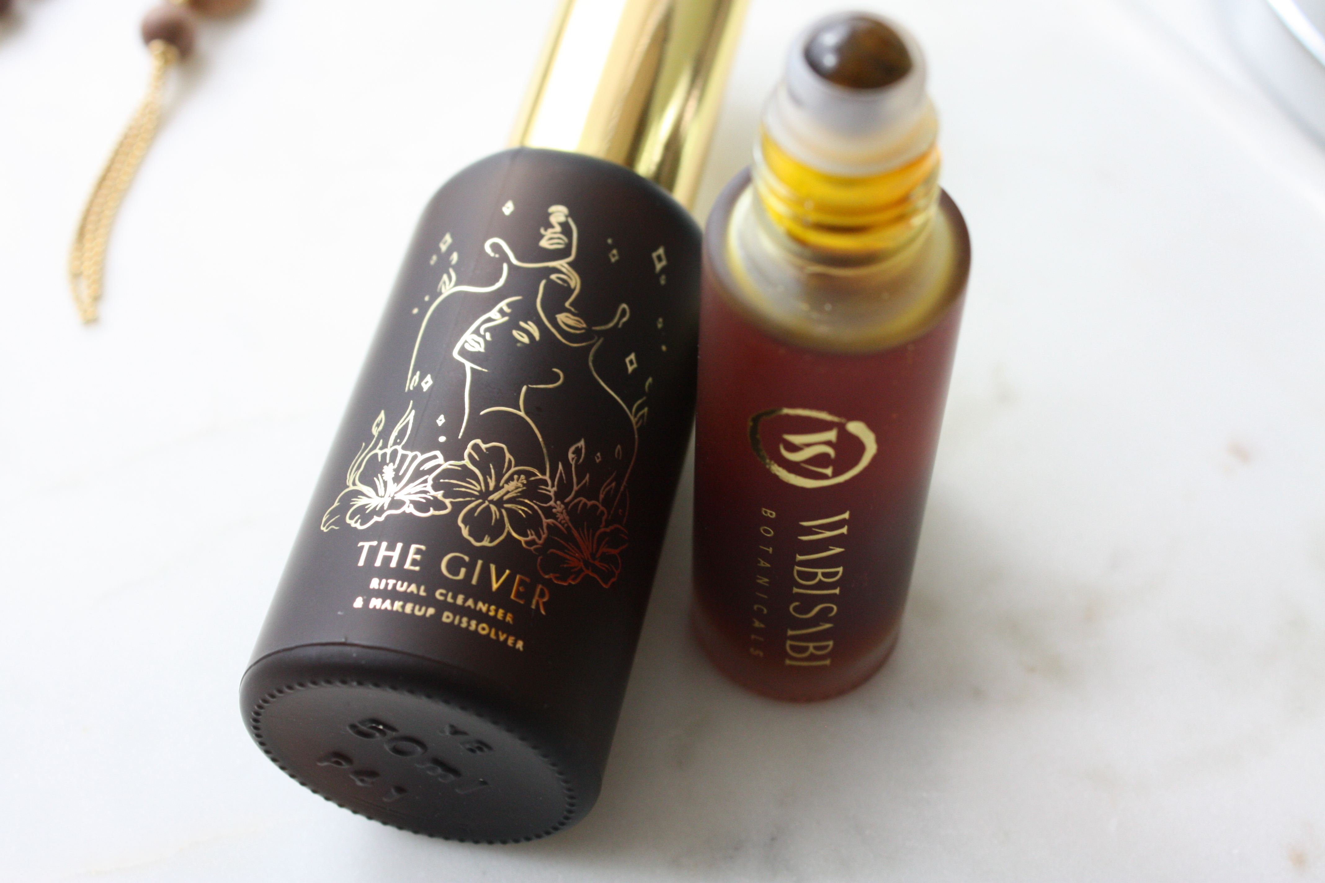 April Clean Beauty Box - Wabisabi botanicals- Duo- Tigers Eye- Felixinsideout